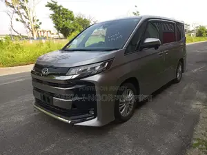 টয়োটা নোহা এস-জি ২০২২