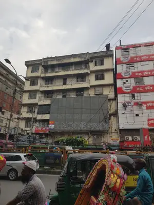 মাসিক আট লক্ষাধিক আয়ের সুযোগে মালিবাগে ১০ কাঠা জমিতে ৬তলা বাড়ি বিক্রি