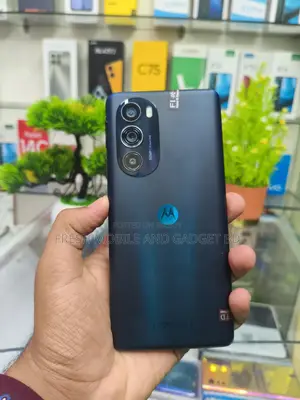 Motorola Edge 2022 5G 144hz (Used)