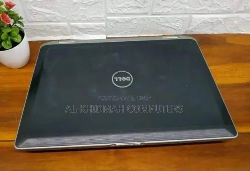 Dell Core i5 Laptop, 8GB RAM, 256GB SSD