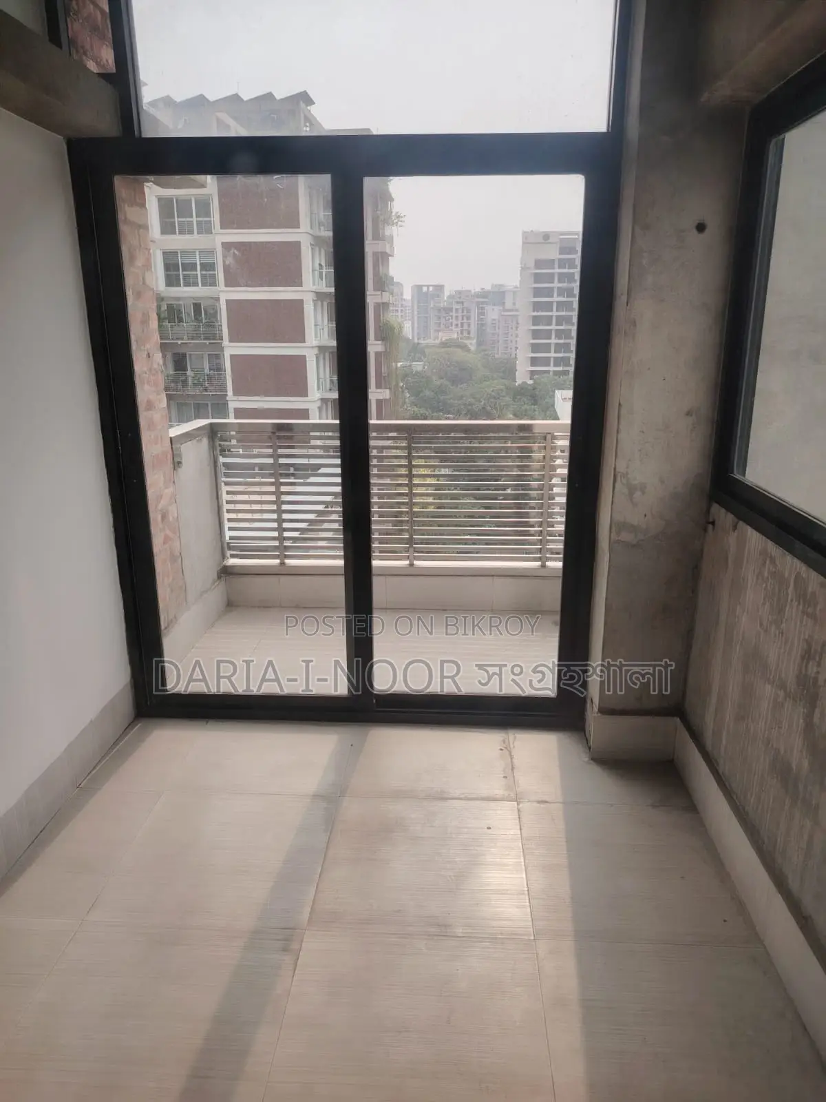 বনানী ডিওএইচএস-এ ৩৮০০ বর্গফুটের নতুন বিলাসবহুল ফ্ল্যাট বিক্রয় হবে