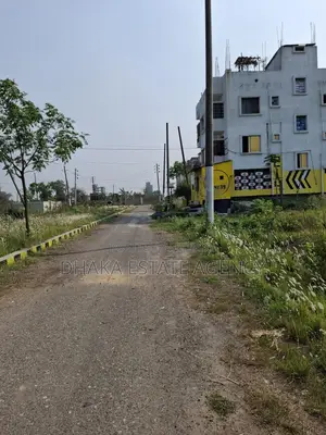 3+3=6 Katha Sector 17e
