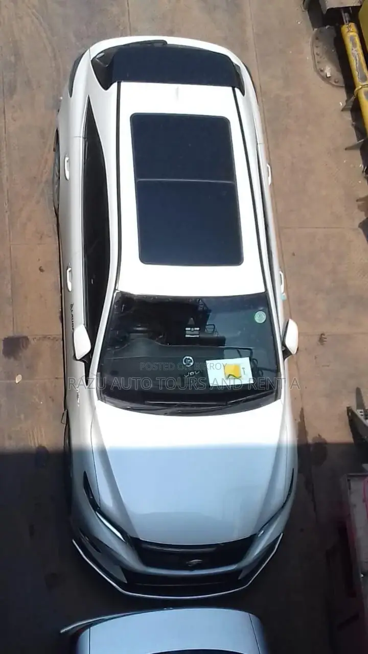 Harrier for rent
