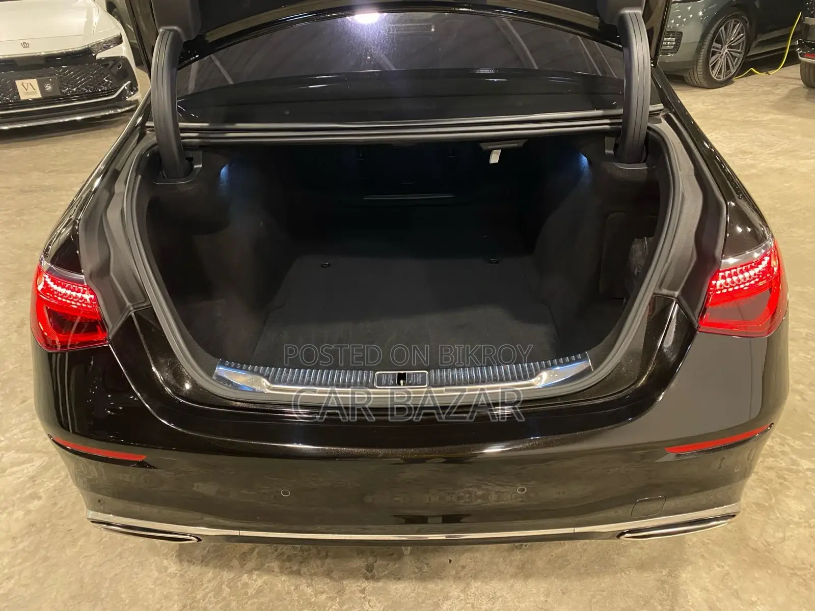 Mercedes-Benz S-Class S500 Legendary Sedan 2021