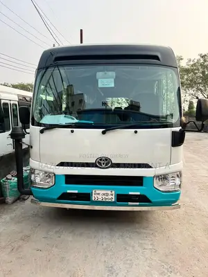 Ac Costar Bus For Rent (28 Seats)
