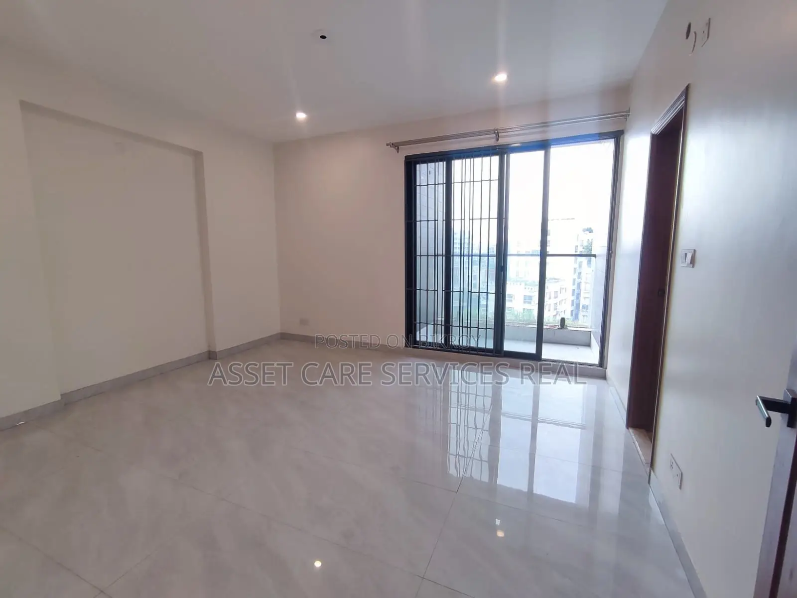 Gym-Pool Facilities New 4-Bed Un-Furnished Apartment for Rent in North Gulshan