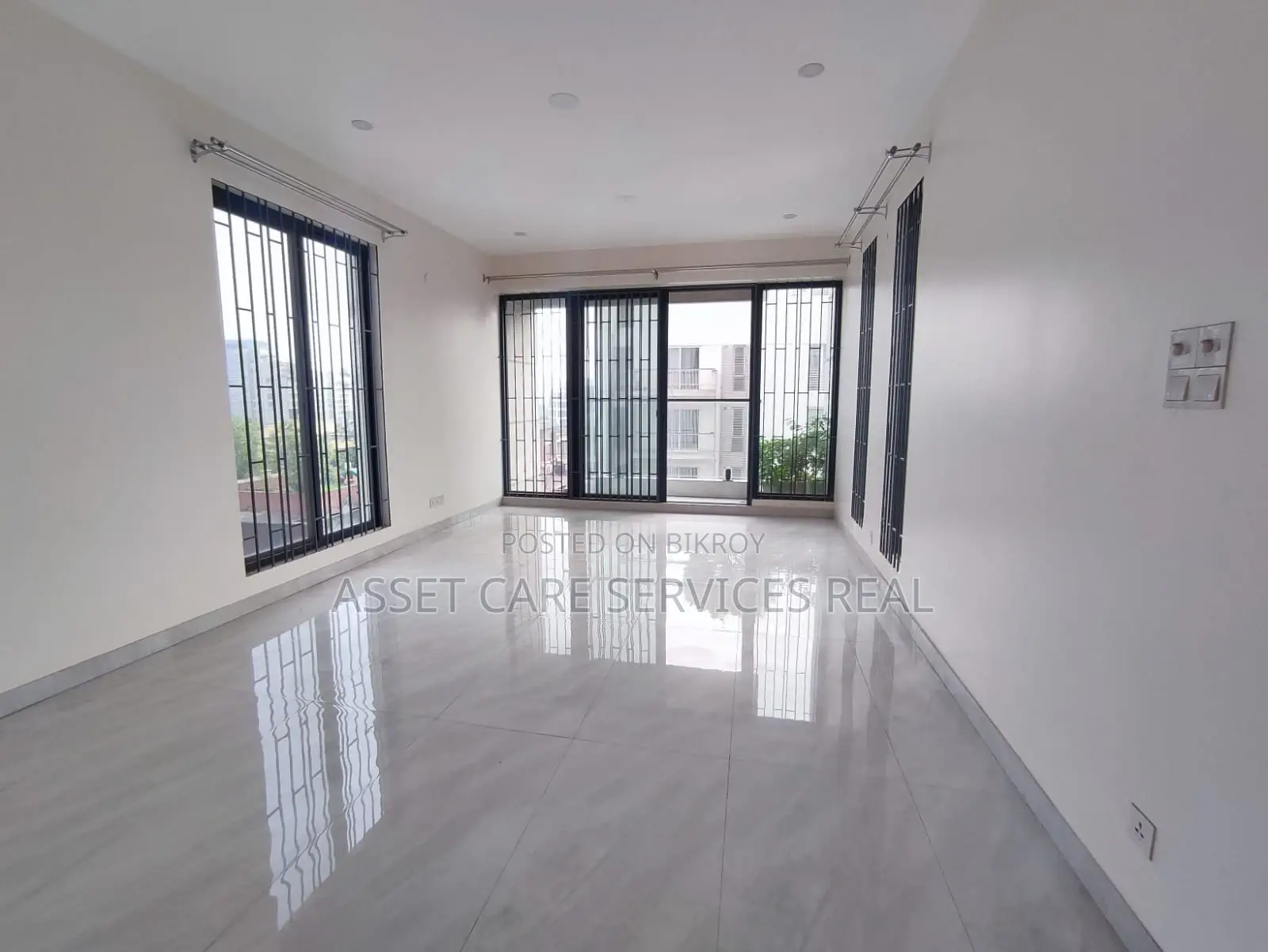 Gym-Pool Facilities New 4-Bed Un-Furnished Apartment for Rent in North Gulshan