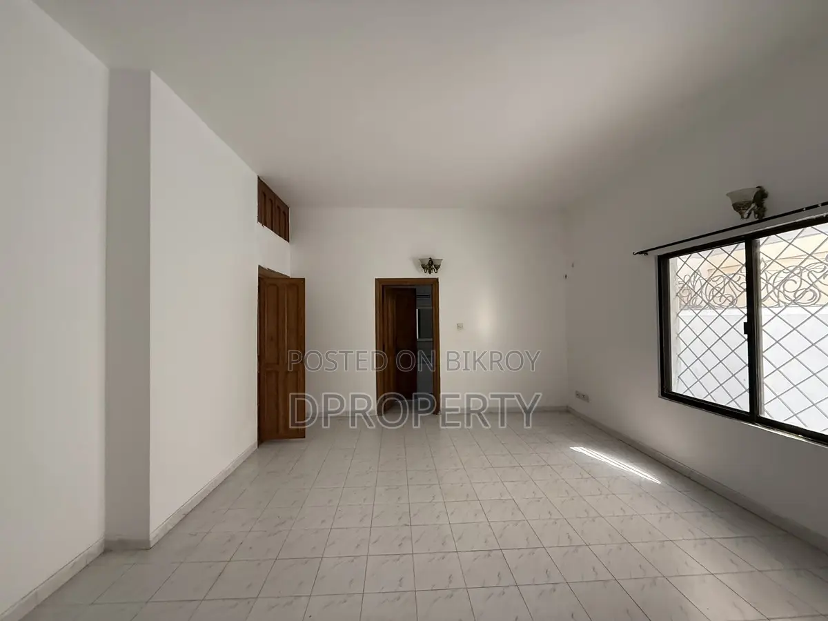 5-bedroom House in Gulshan for Rent