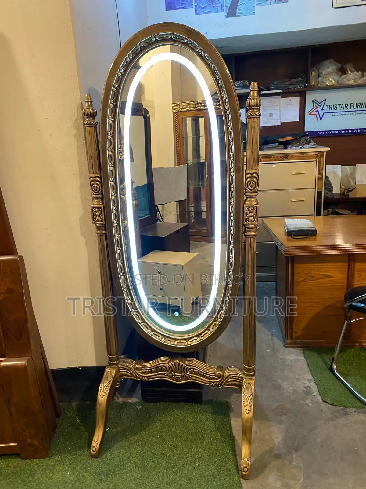 Capsule Standing Mirror Dr50f