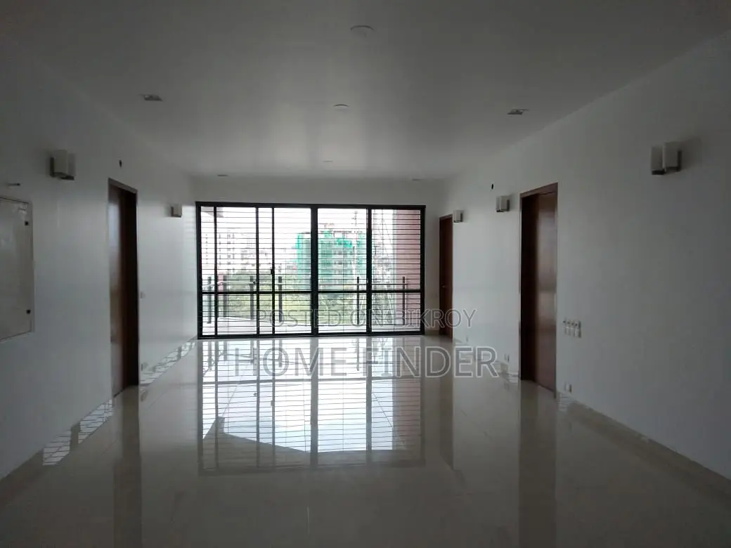 Exclusive Gym-Pool Apartment for Rent in Gulshan, Dhaka
