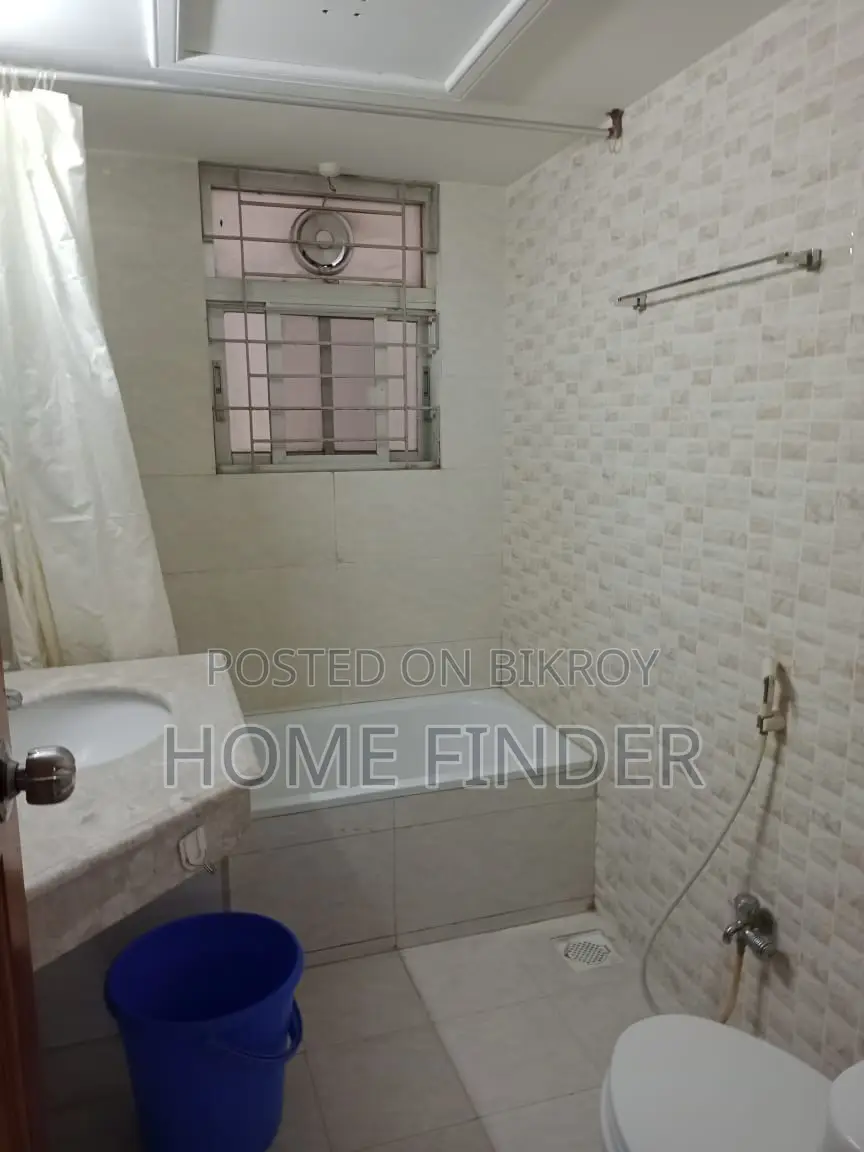 2200 Sqft Fully Furnished Flat For Rent in Gulshan