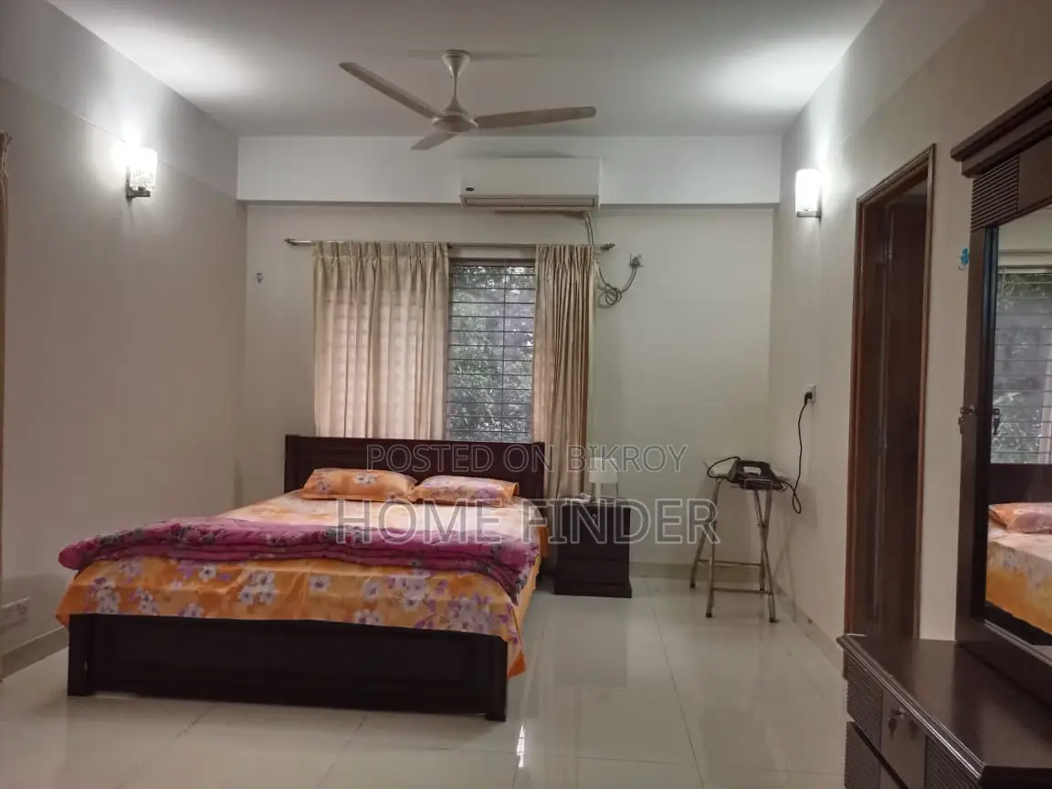 2200 Sqft Fully Furnished Flat For Rent in Gulshan