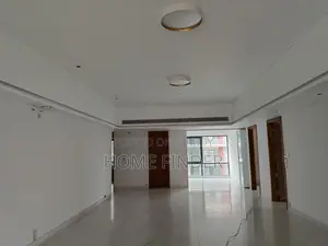 ৪৬০০ বর্গফুট (জিম-পুল) সেমি-ফার্নিশড (৭ম তলা) গুলশান ২-এ ভাড়ার জন্য উপলব্ধ
