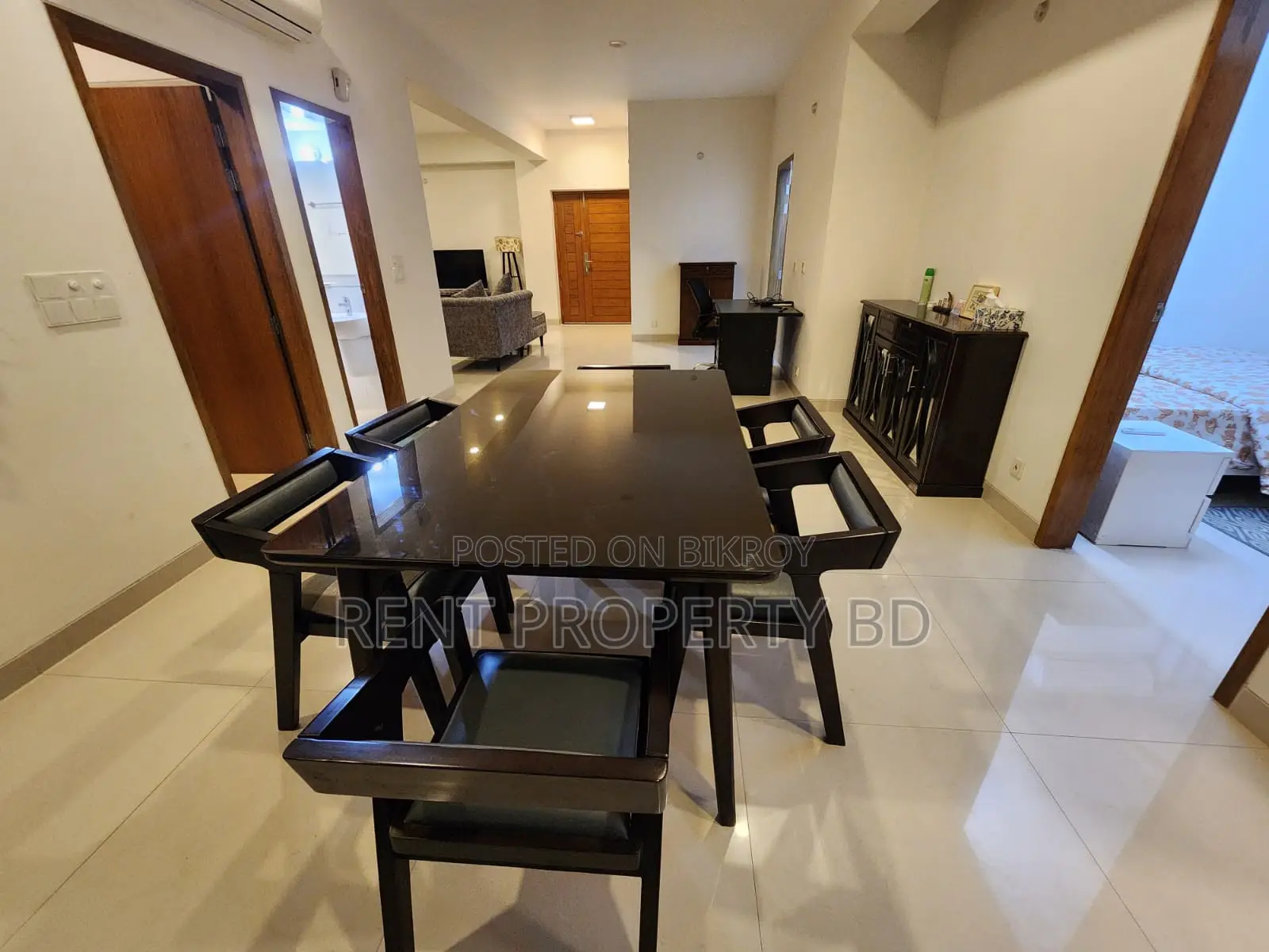 Luxurious Full Furnished Flat For Rent In Gulshan