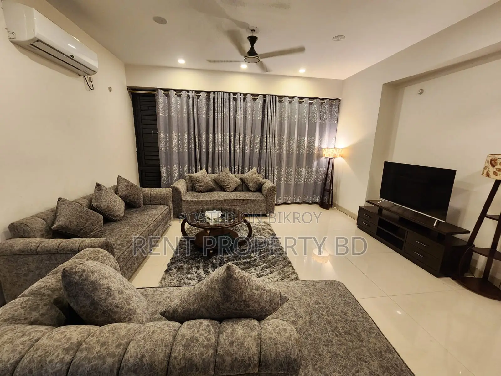 Luxurious Full Furnished Flat For Rent In Gulshan