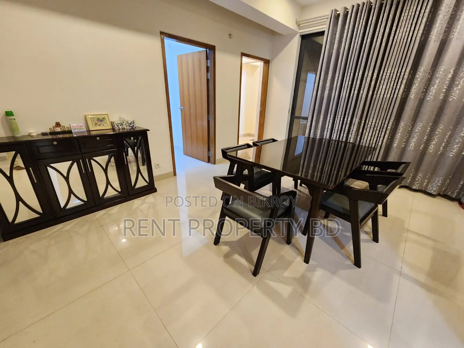 Luxurious Full Furnished Flat For Rent In Gulshan