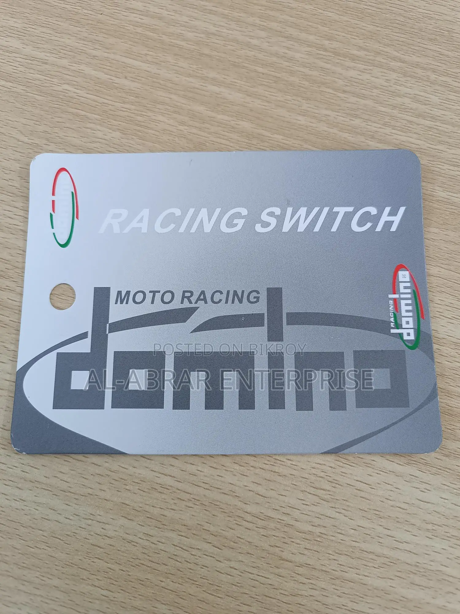 Domino 3 cable Switch.