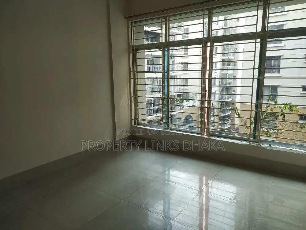 Unfurnished flat for Rent in Gulshan