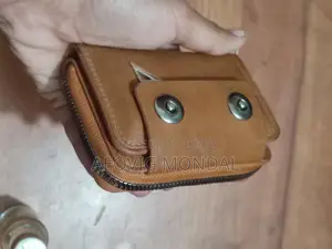 Premium Leather Money Bag / Mini Wallet – Stylish & Durable