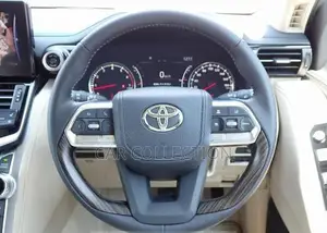 Toyota Prado Zx V8 Pearl Point(6) 2022