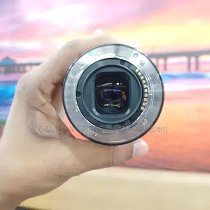 Sony 50mm /F1.8 OSS lens