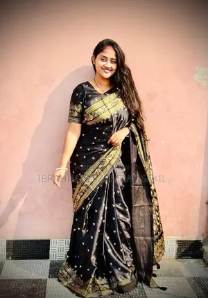 Saree with Blouse Piece Free