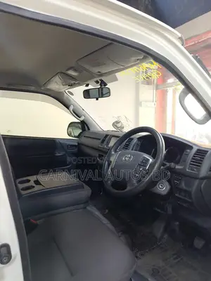 Toyota Hiace GL SHOWROOM READY 2020