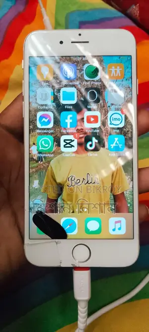 Apple iPhone 6 . (Used)