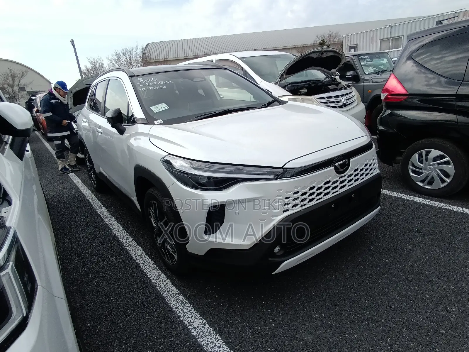 Toyota Corolla Cross Z LEATHER PEARLCOLOR 2025