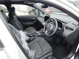 Toyota Corolla Cross Z LEATHER PEARLCOLOR 2025