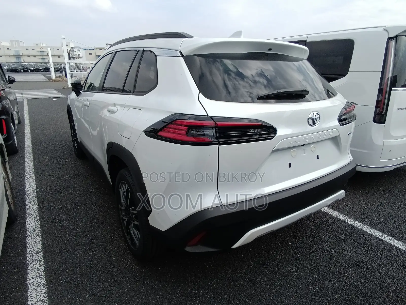 Toyota Corolla Cross Z LEATHER PEARLCOLOR 2025