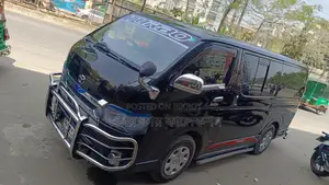 Toyota Hiace Super Gl 2012