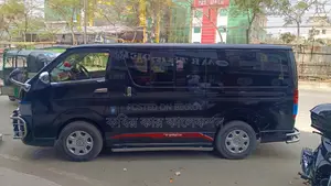 Toyota Hiace Super Gl 2012