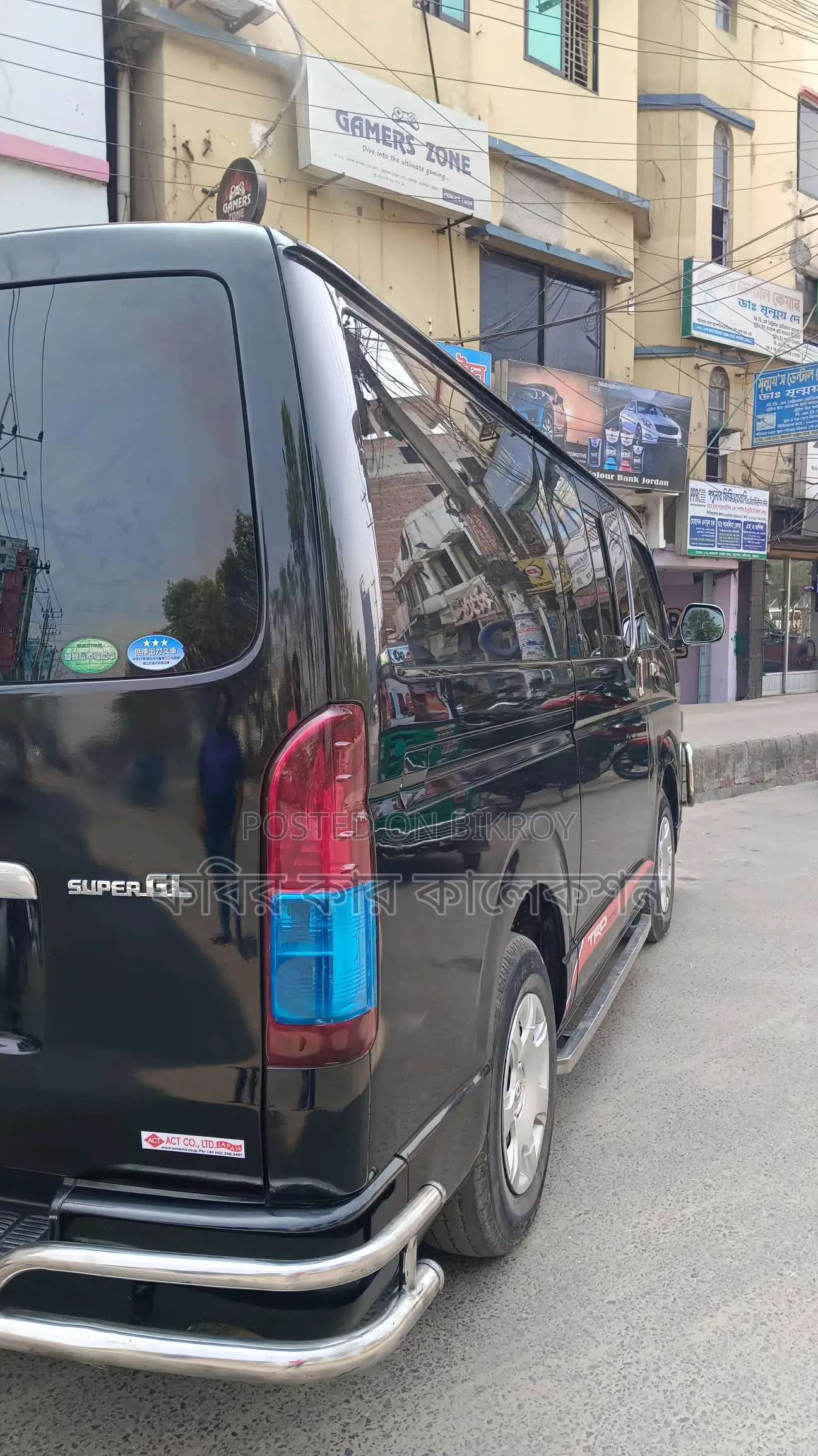 Toyota Hiace Super Gl 2012