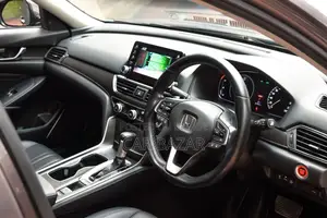 Honda Accord STYLISH SEDAN 2.0L 2022