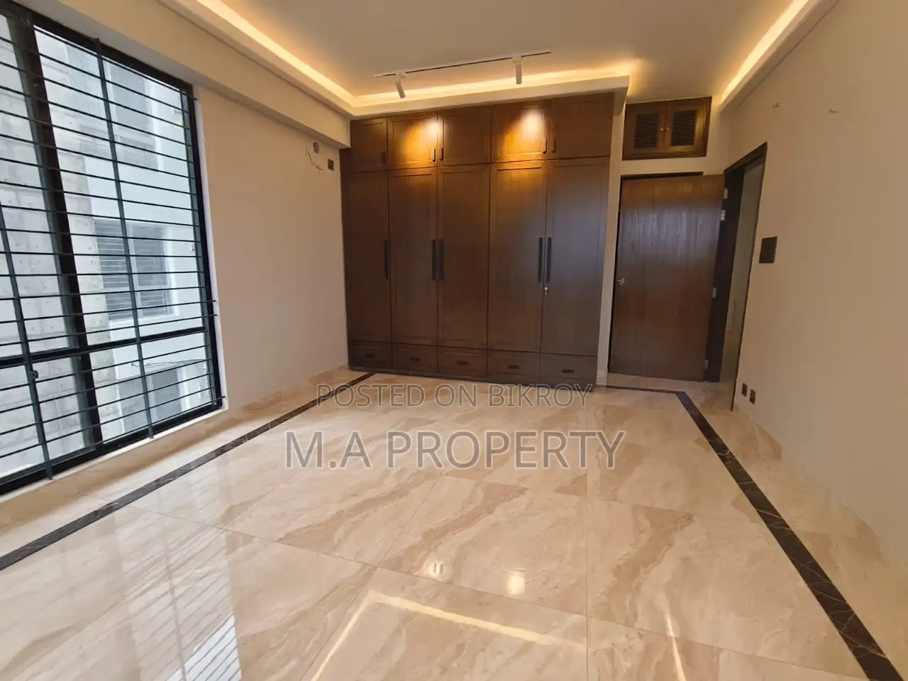 Rent Apartment 4500sqft 4-Bed 2-Carpark Gulshan