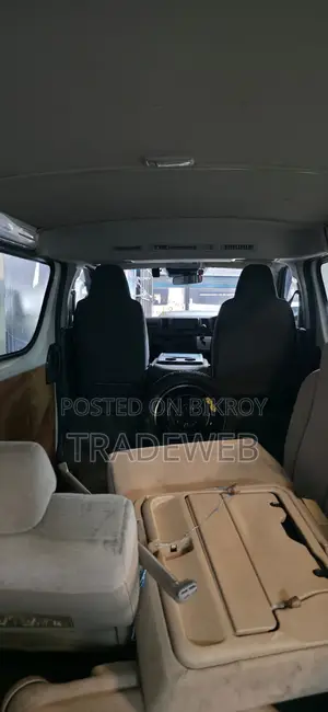 Toyota HiAce 2020 White