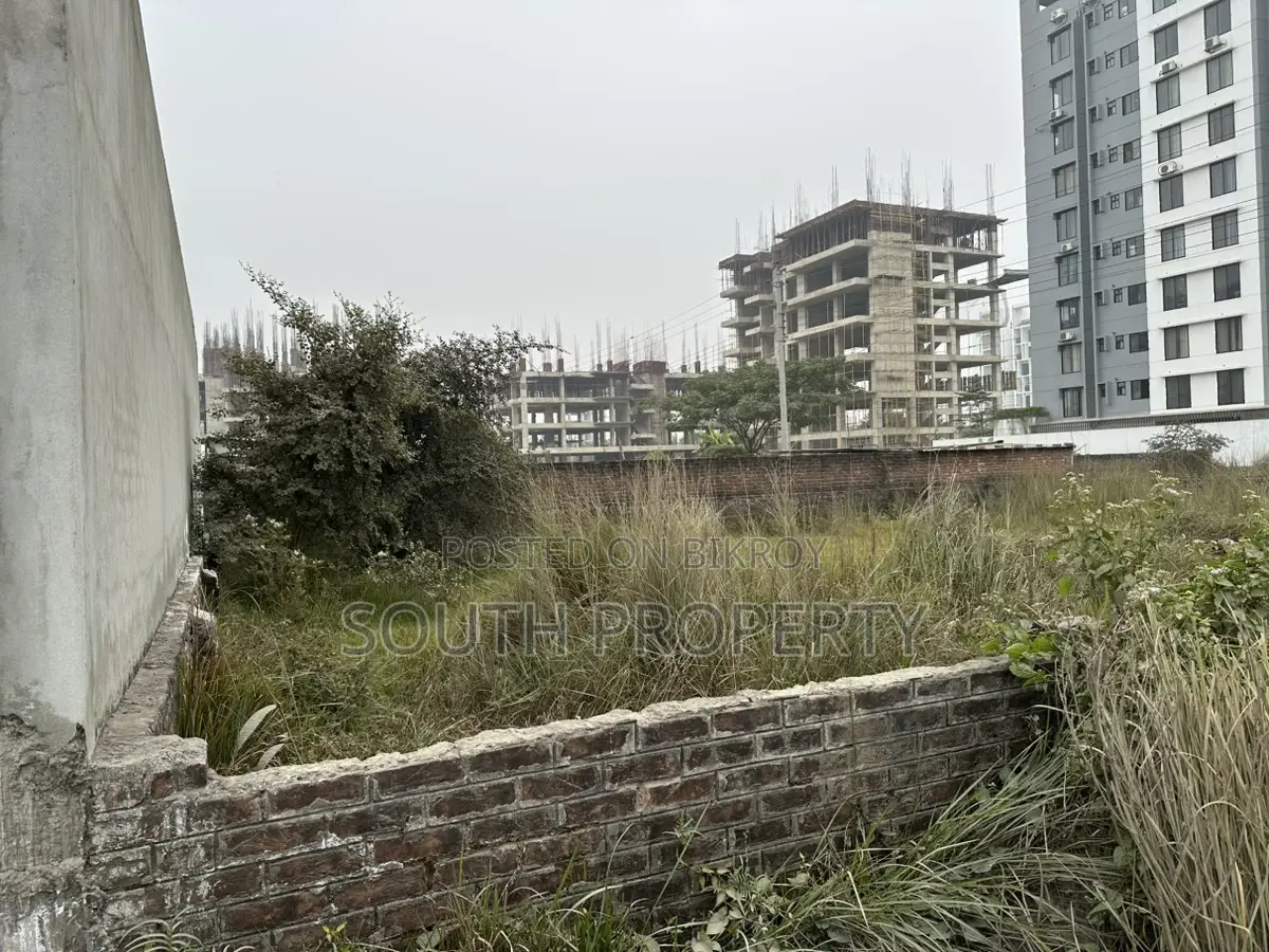 Block-m || 4 Katha Plot for Sale, North Facing