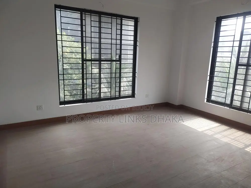 গুলশানে অফিস স্পেস ভাড়ার জন্য