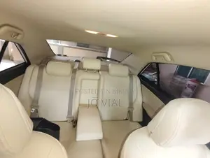 Toyota Premio 2016