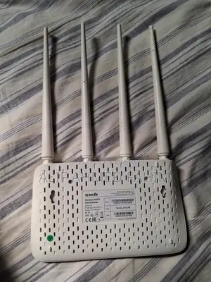 Tenda N300 Home Router