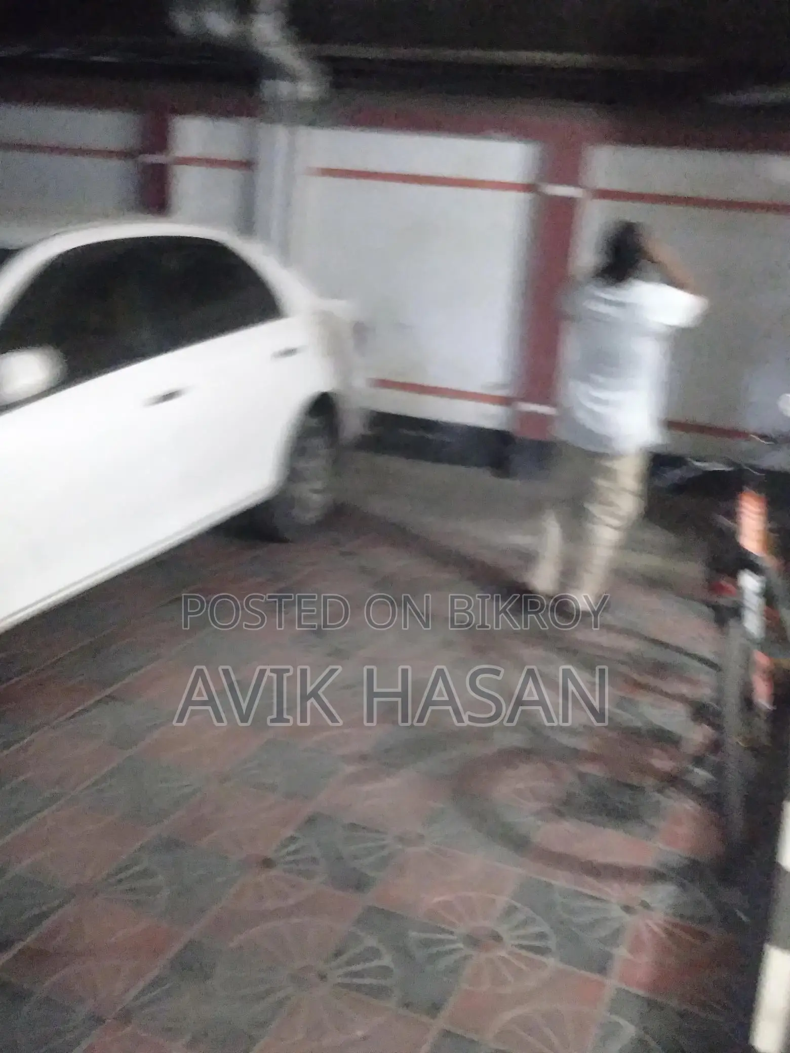 গ্যারেজ ভাড়া হবে