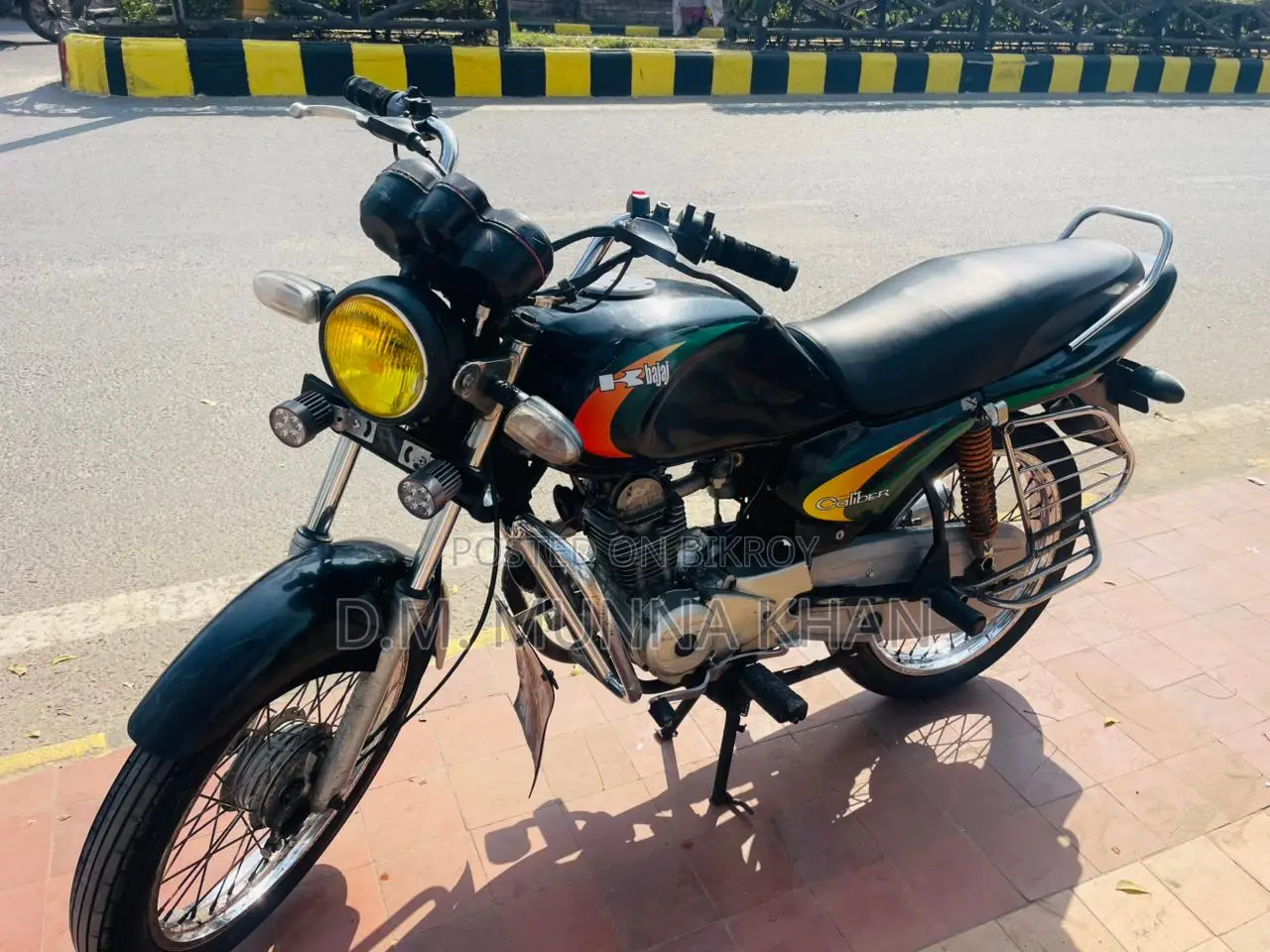Bajaj Caliber 2006