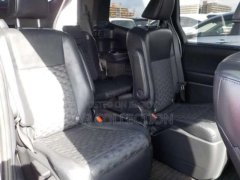 Toyota Voxy SZ 2022