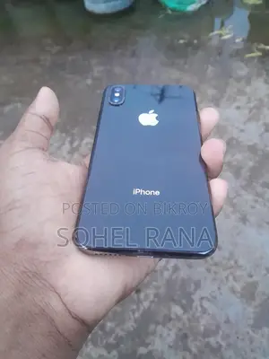 Apple iPhone X (Used)