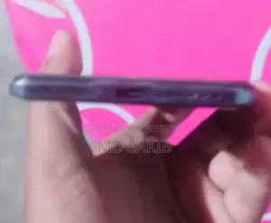 Vivo V21 . (Used)
