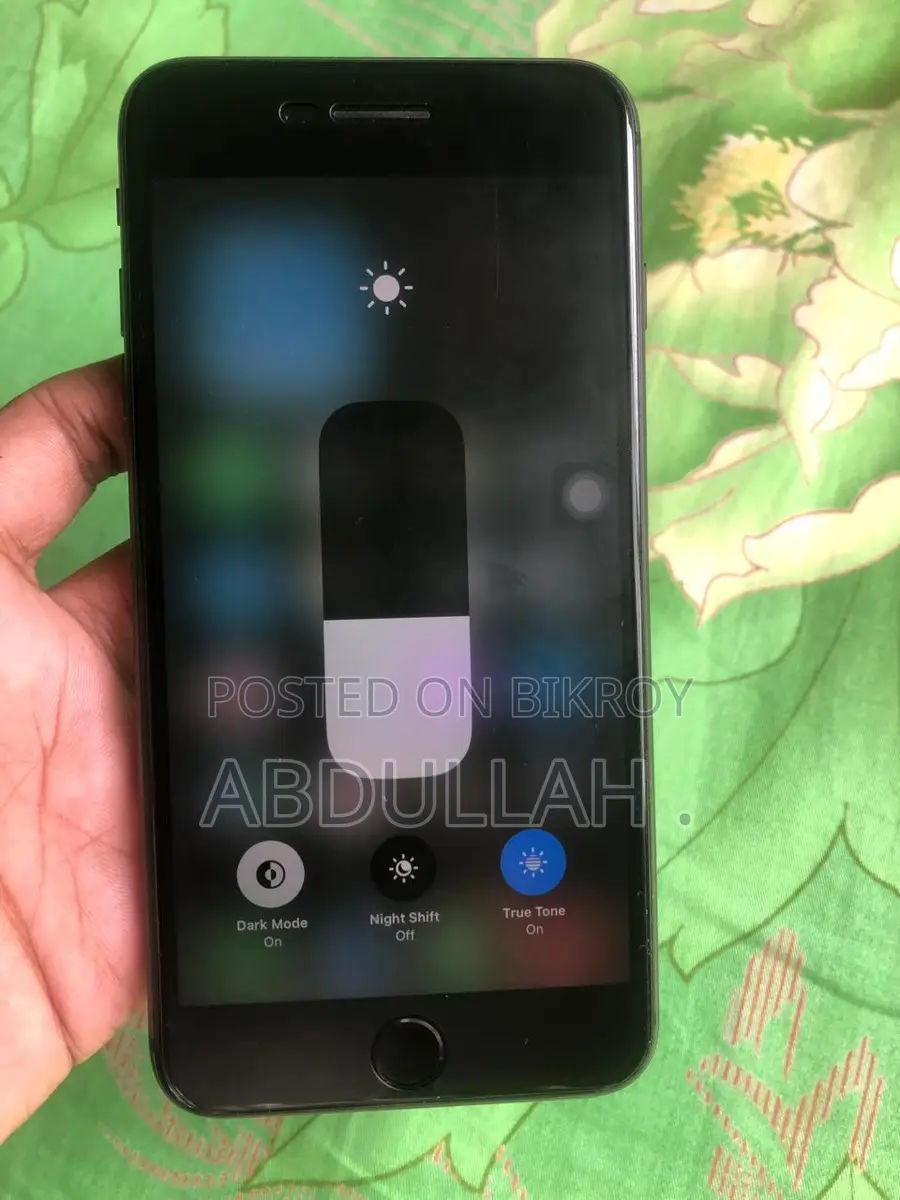 Apple iPhone 8 Plus (Used)
