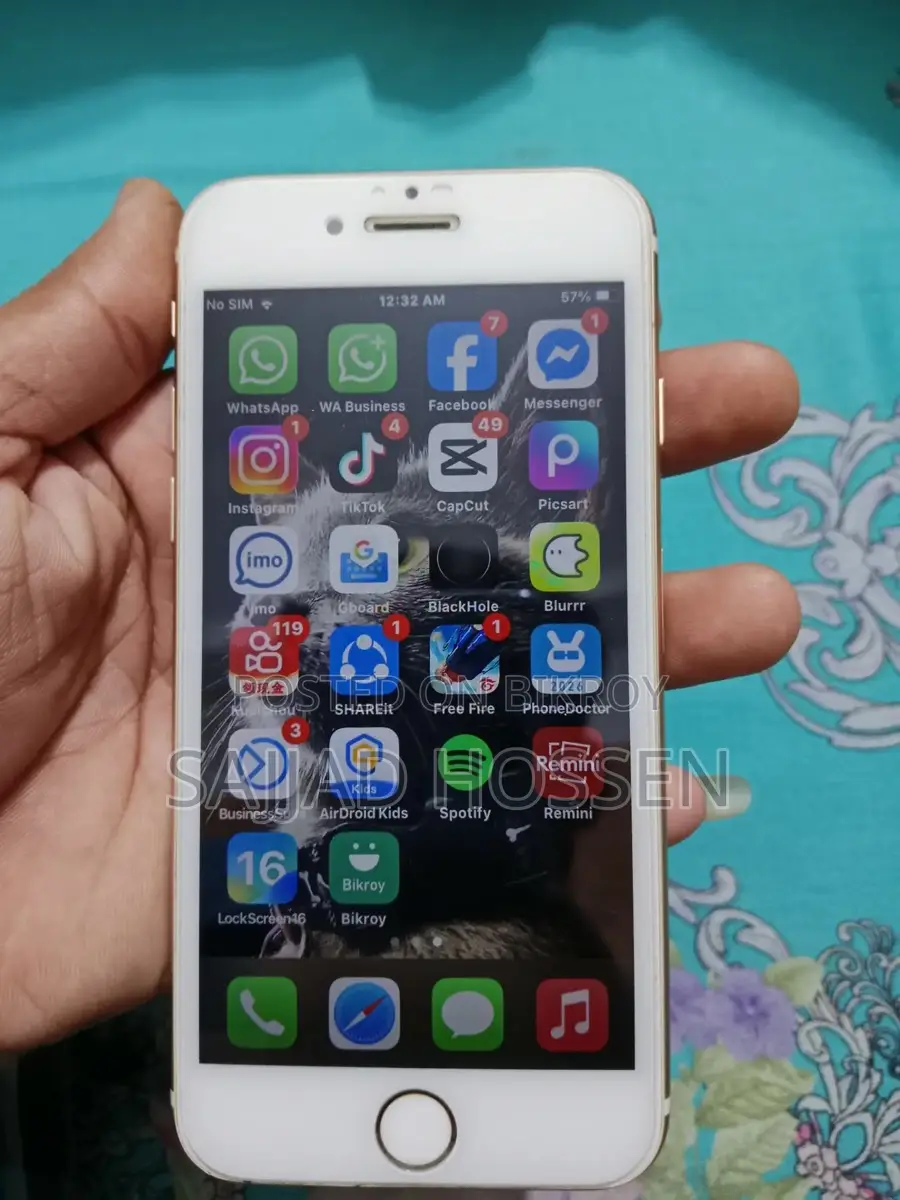 Apple iPhone 6S 64 GB (Used)