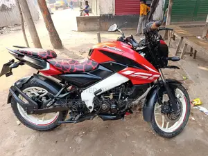 Bajaj Pulsar NS 160 2022