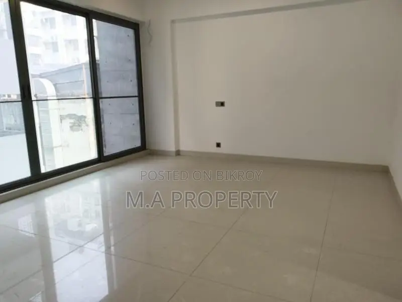 Rent Apartment 3-Bedroom gym+swimming 2-Carpsrk